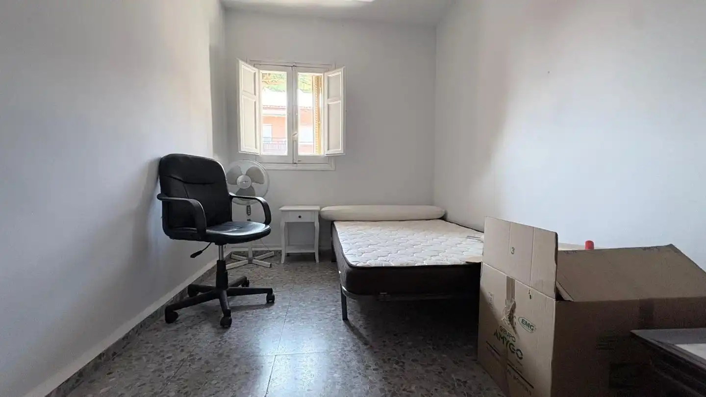 Wohnung zur Miete in Calle Ronda Ancha, Pryconsa - Juan de Austria