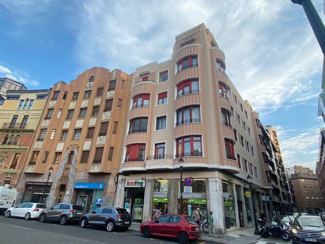 Local comercial en Alquiler en Gijón - Plazuela San Miguel, 10 en Barrio del Centro