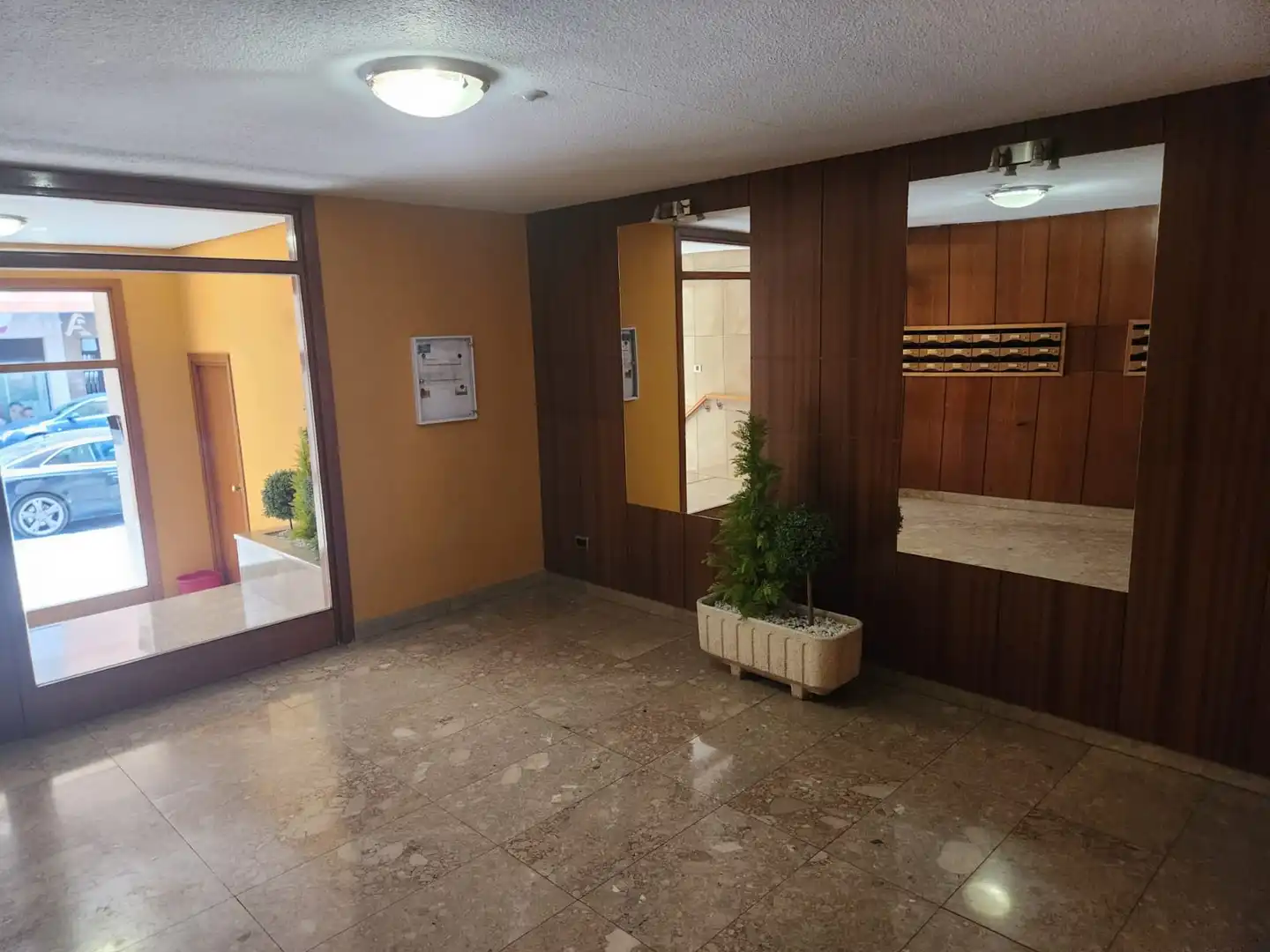 Piso de alquiler en Teruel con Calefacción, Terraza y Amueblado