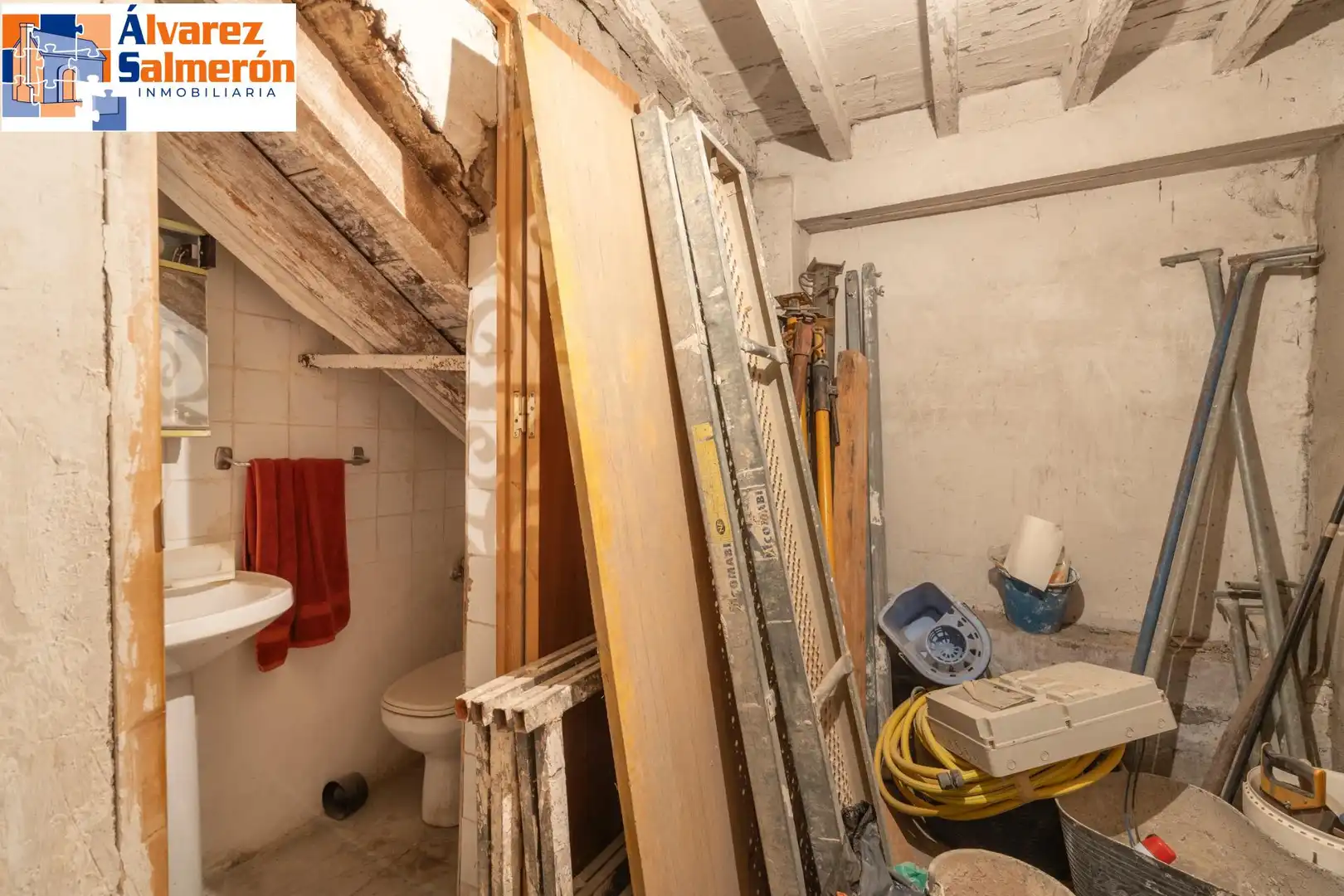Casa con terraza en venta en Calle CONDE DE LAS INFANTAS, imagen 6