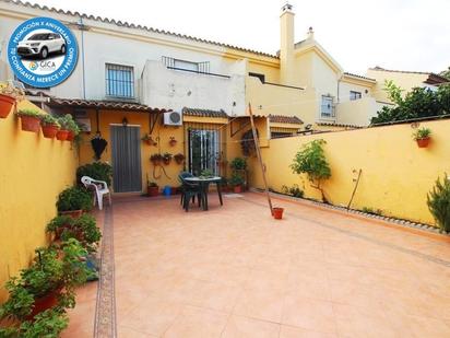 Jardí de Casa adosada en venda en Jerez de la Frontera amb Aire condicionat, Calefacció i Parquet