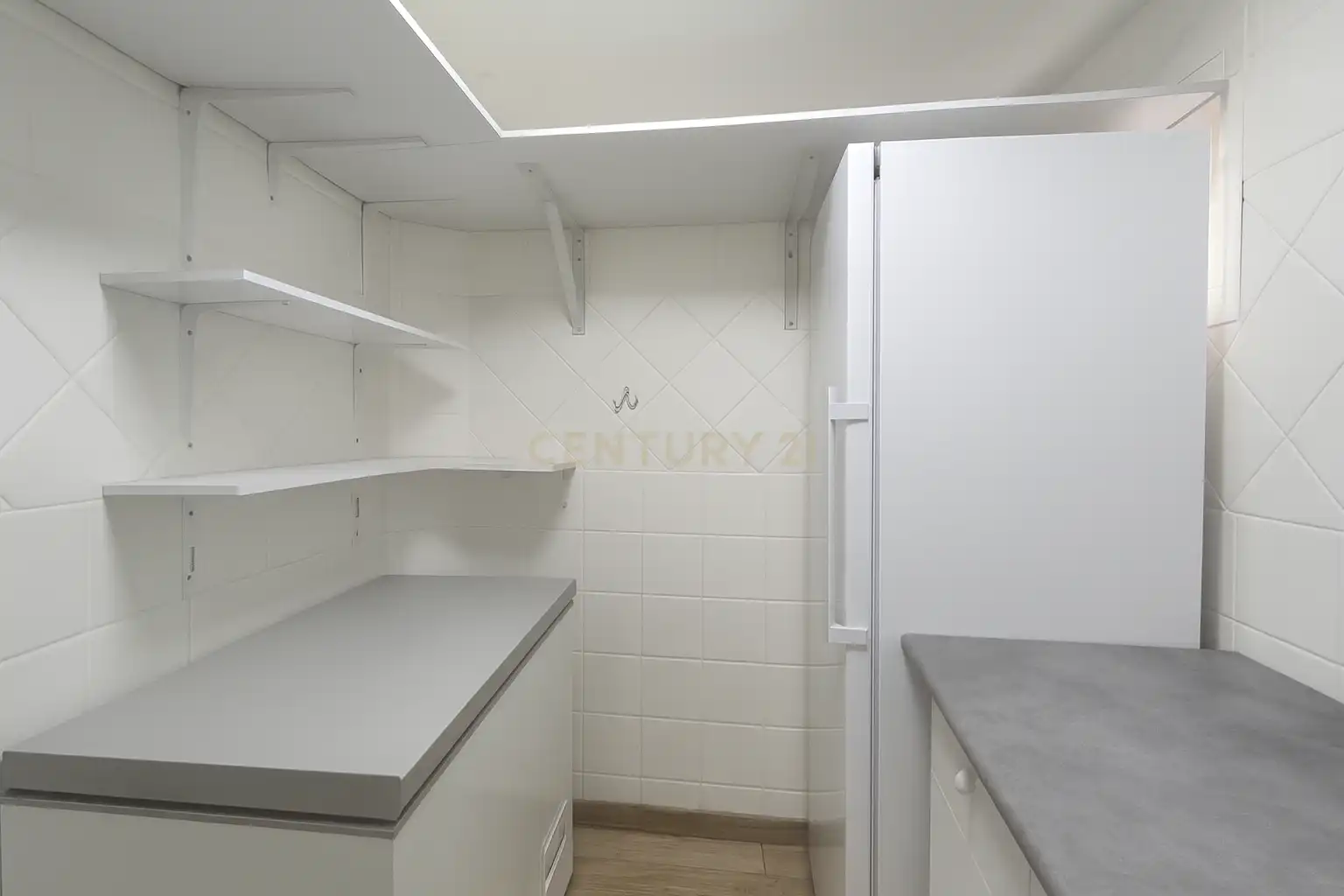 Cocina de Local en venta en Cáceres con Aire acondicionado