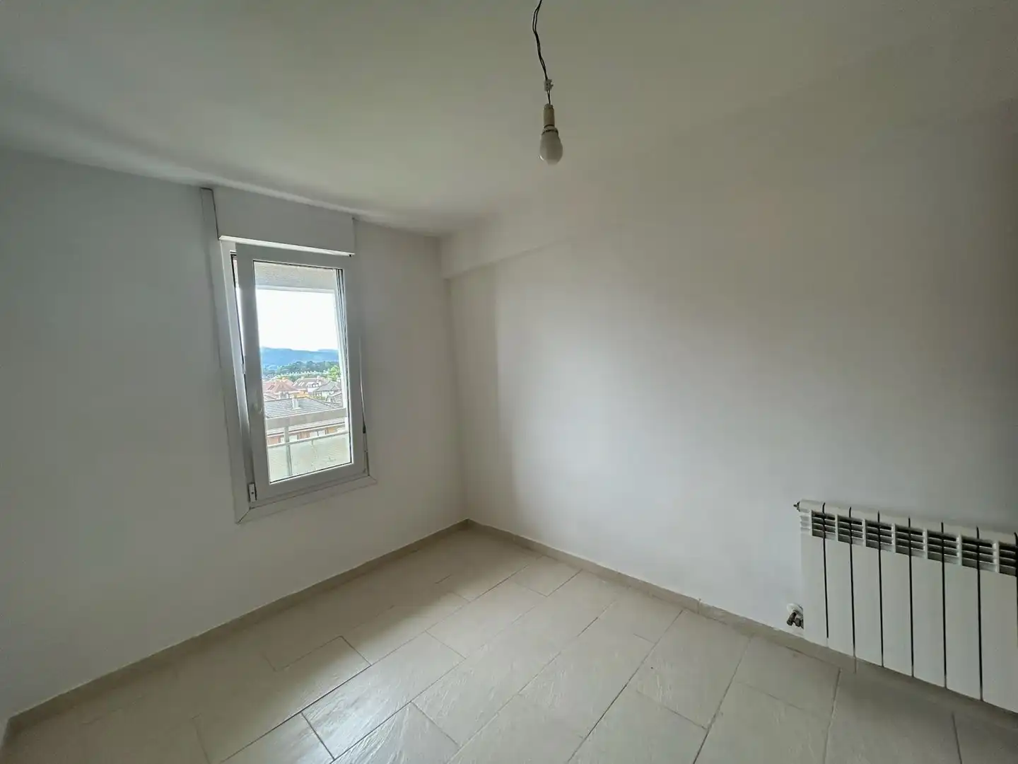 Habitación de Piso en venta en Laredo con Calefacción y Terraza