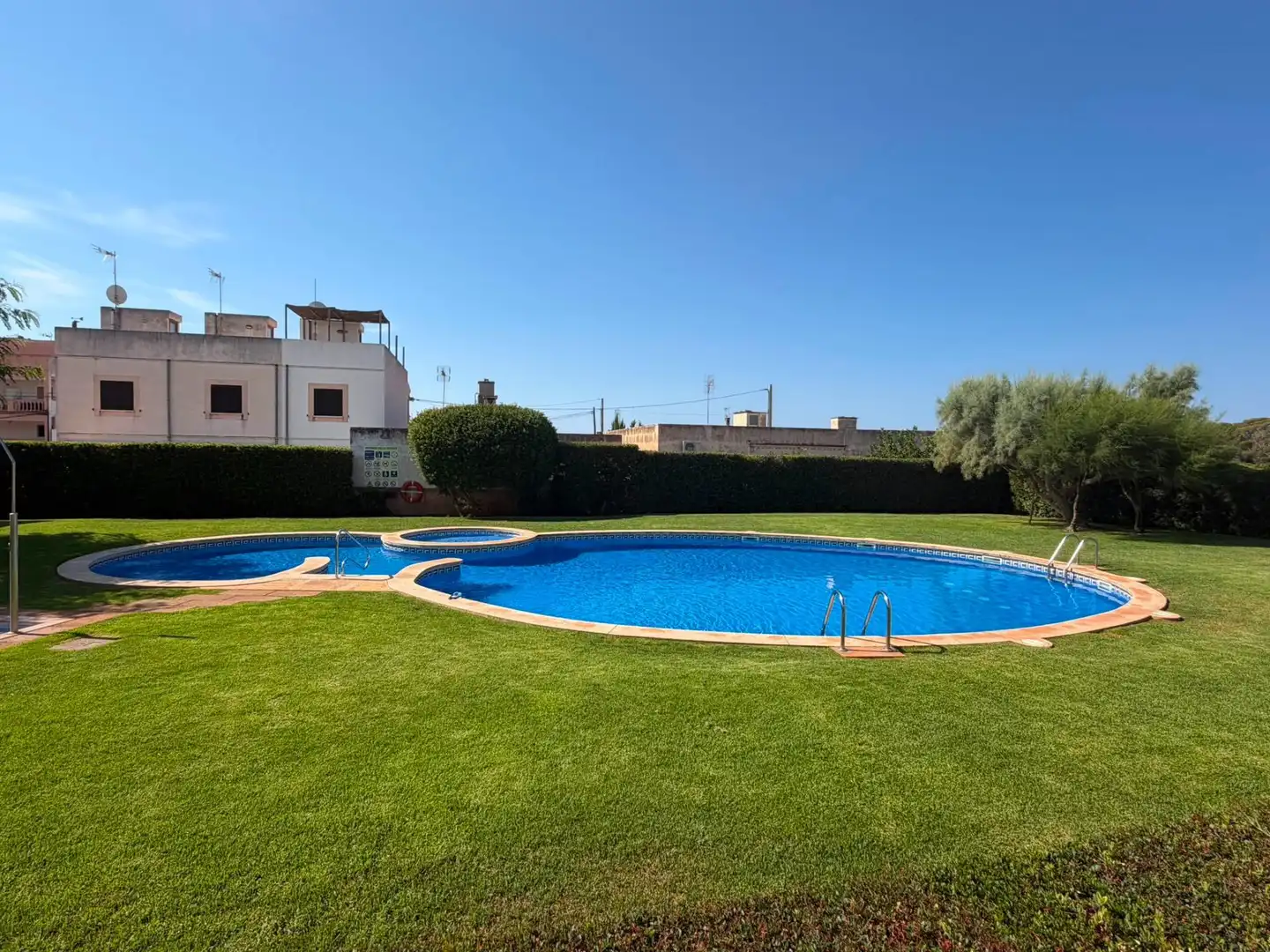Piscina de Planta baja en venta en Llucmajor