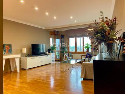 Living room of Flat for sale in  Lleida Capital  with Heating, Parquet flooring and Balcony