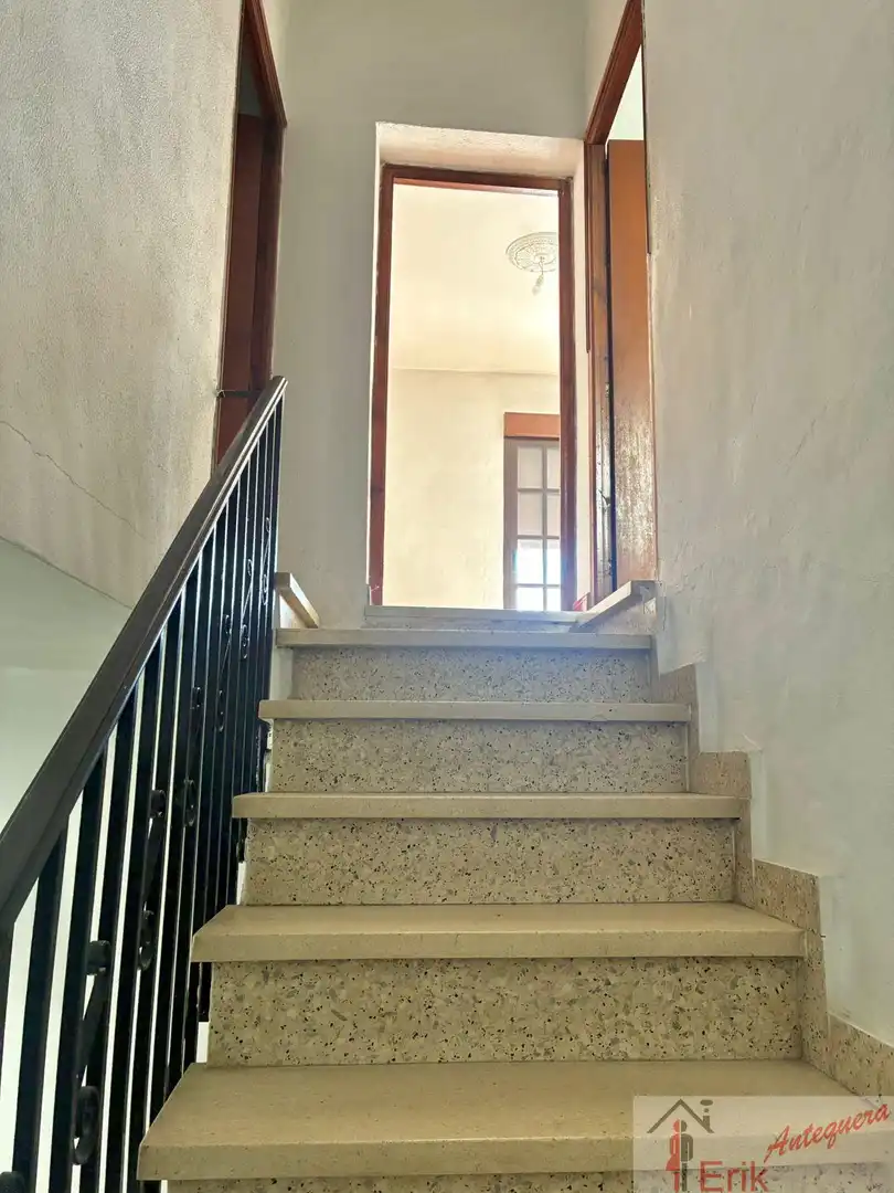 Detached homes for sale in Antequera  with Terrace, Storage room and Balcony