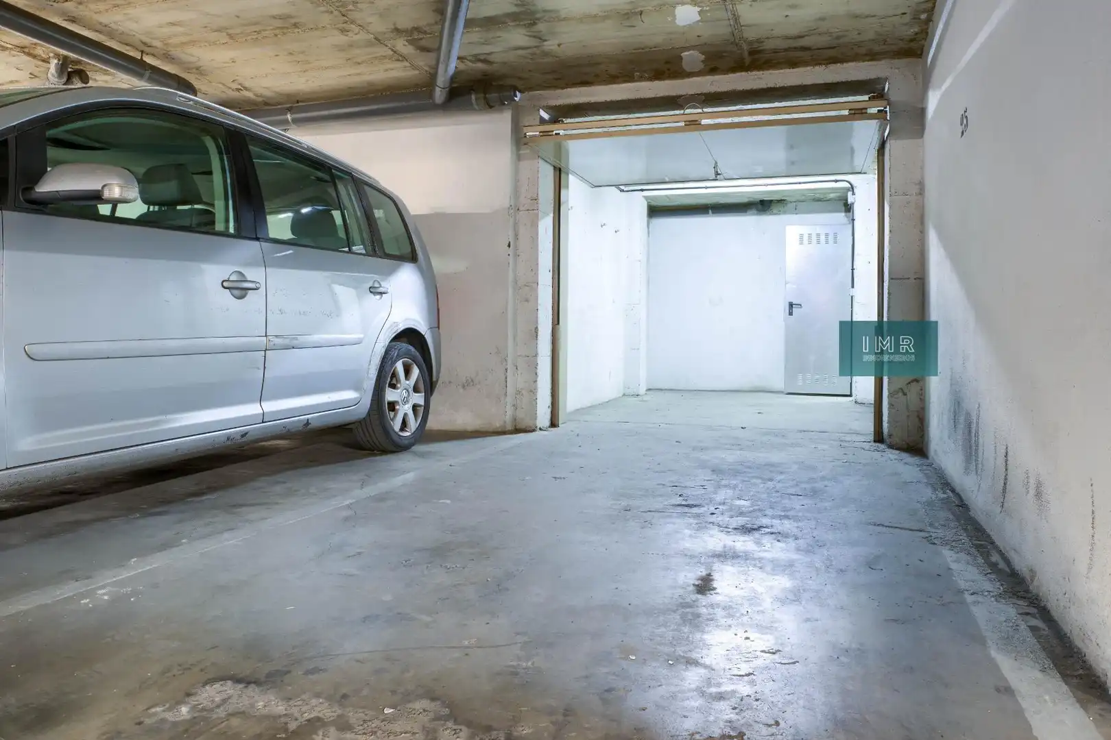 Parking of Duplexes for sale in Sevilla  with Air Conditioner, Storage room and Community pool