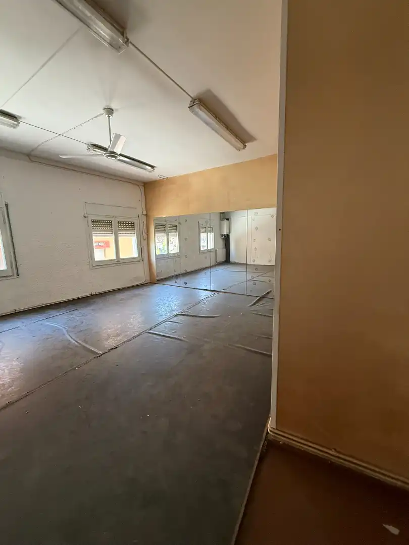 Local comercial en venda a Centre - Estació, imagen 6