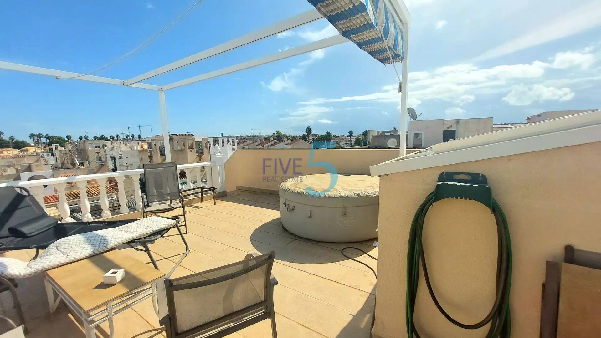 Casa con terraza en venta en Zona Carrefour - Urbanizaciones, imagen 21