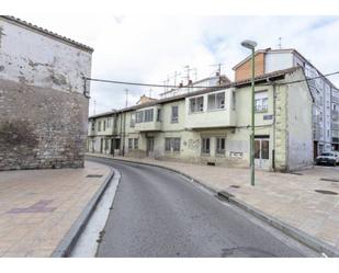 Vista exterior de Casa o xalet en venda en Burgos Capital amb Terrassa