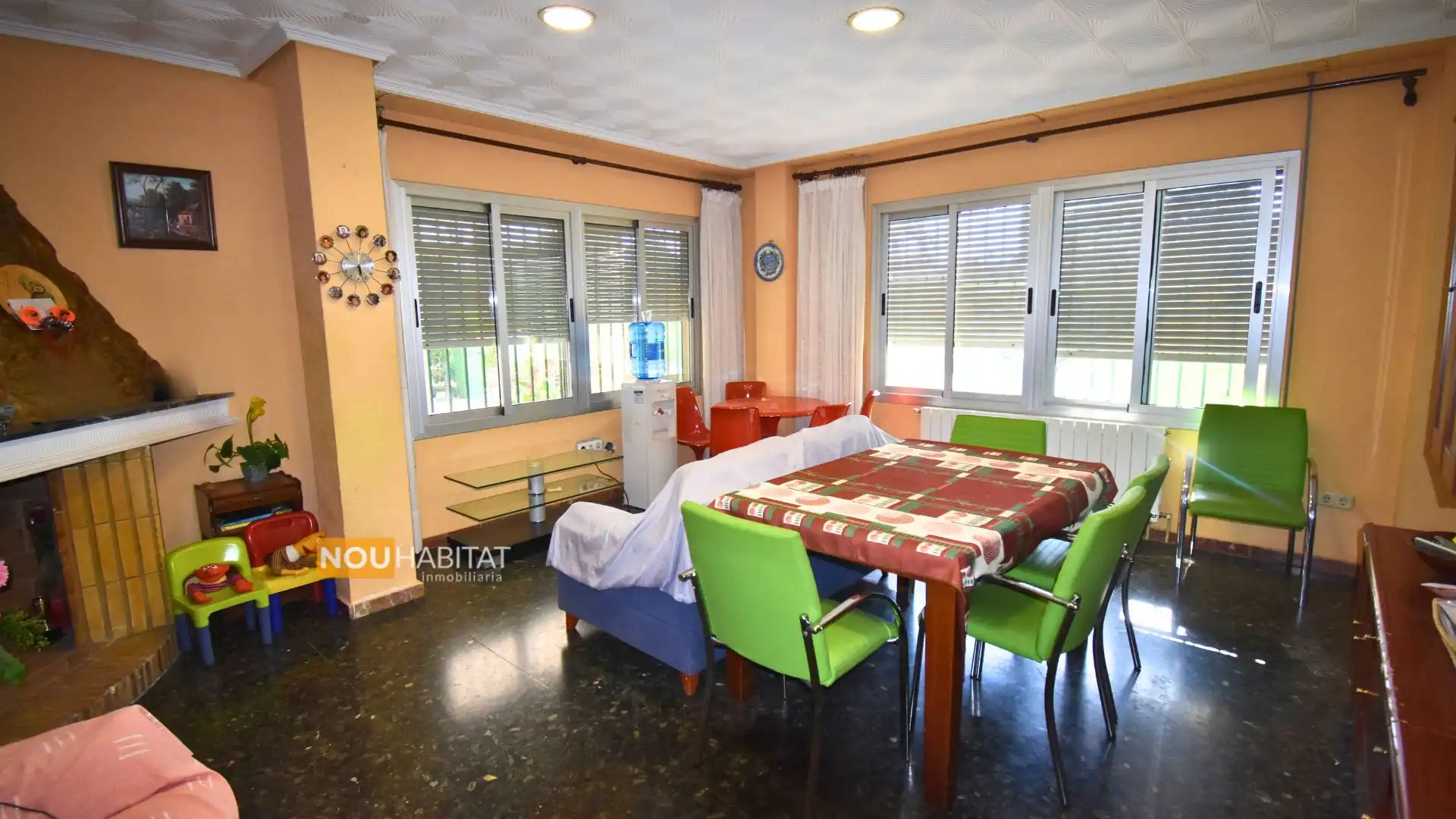 Detached house with terrace for sale in Montserrat, imagen 9