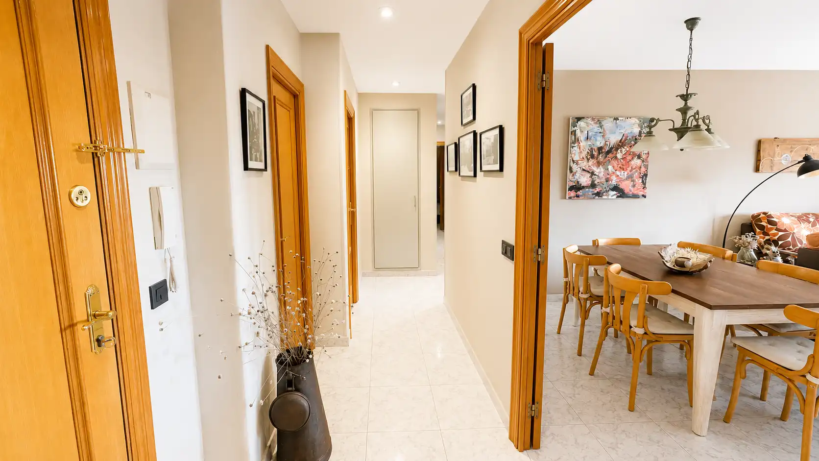 Wohnung zum Verkauf in Tàrrega mit Klimaanlage, Heizung und Terrasse