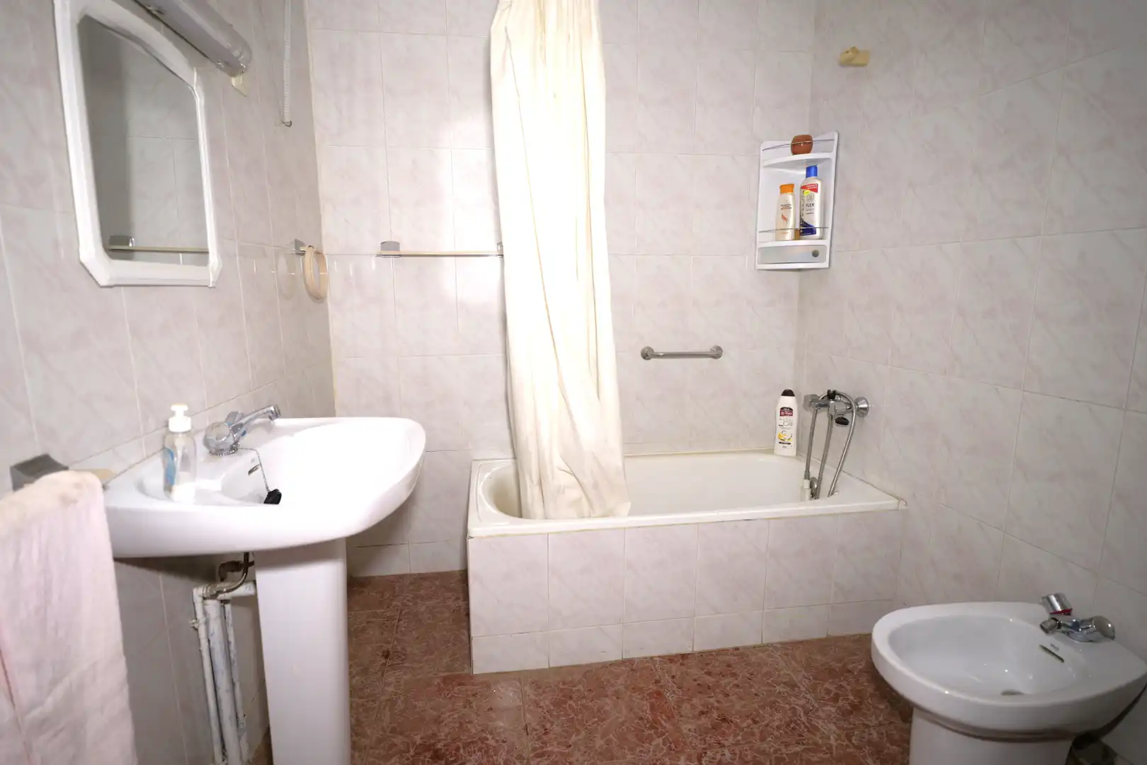 Baño de Casa adosada en venta en Nevada con Terraza y Amueblado