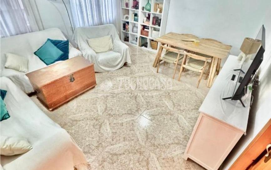 Foto 1 de Pis en venda a Barrio de San Blas, Alicante