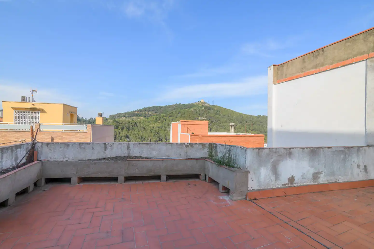 Terrassa de Casa adosada en venda en Sant Climent de Llobregat amb Terrassa i Balcó