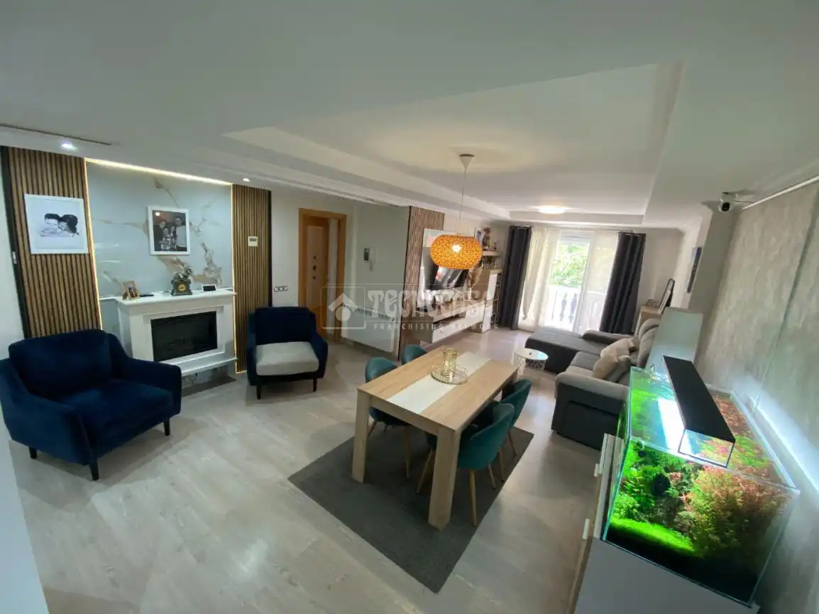 Sala de estar de Piso en venta en Paterna con Aire acondicionado, Terraza y Balcón