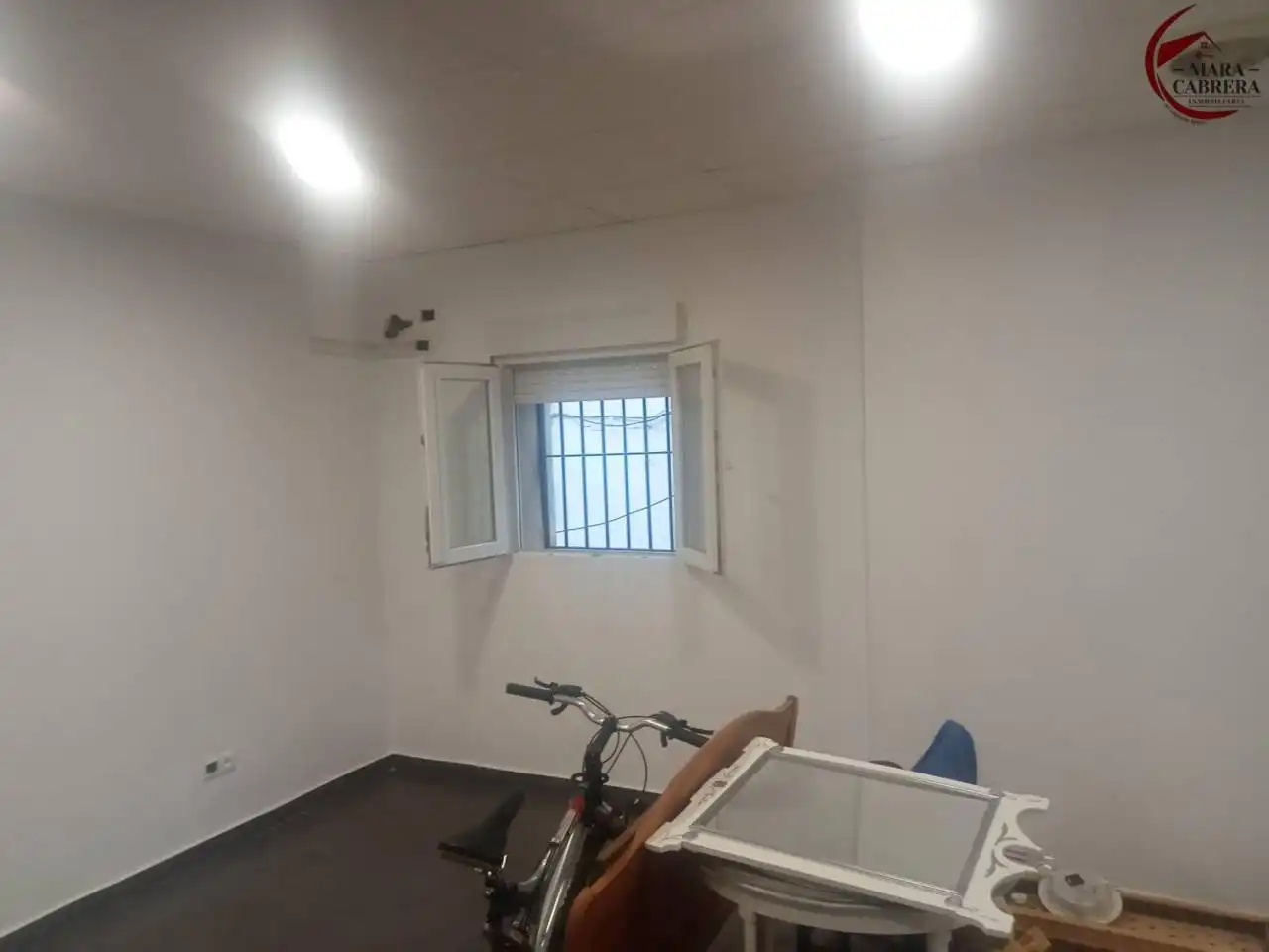 Haus oder Chalet zur Miete in Ador mit Terrasse und Möbliert