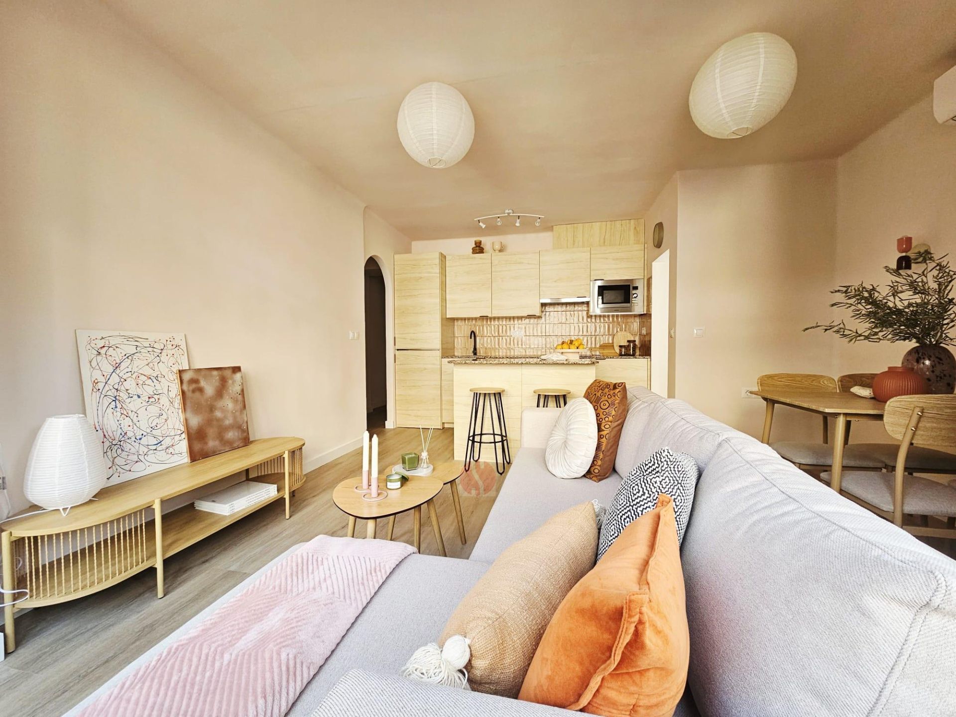 Sala d'estar de Pis en venda en  Granada Capital amb Aire condicionat, Calefacció i Parquet