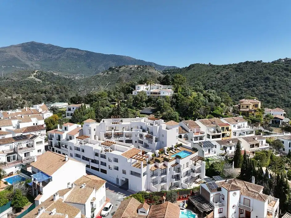 Apartamento con ascensor en venta en Benahavís pueblo, imagen 9