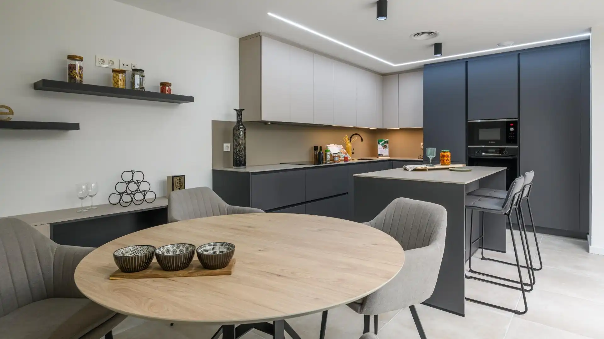 Cuina de Casa o xalet en venda en Murcia amb Aire condicionat, Jardí privat i Terrassa