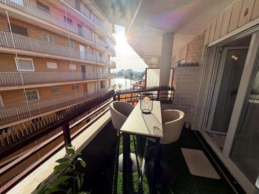 Appartement compact avec balcon à vendre à Playa del Cura