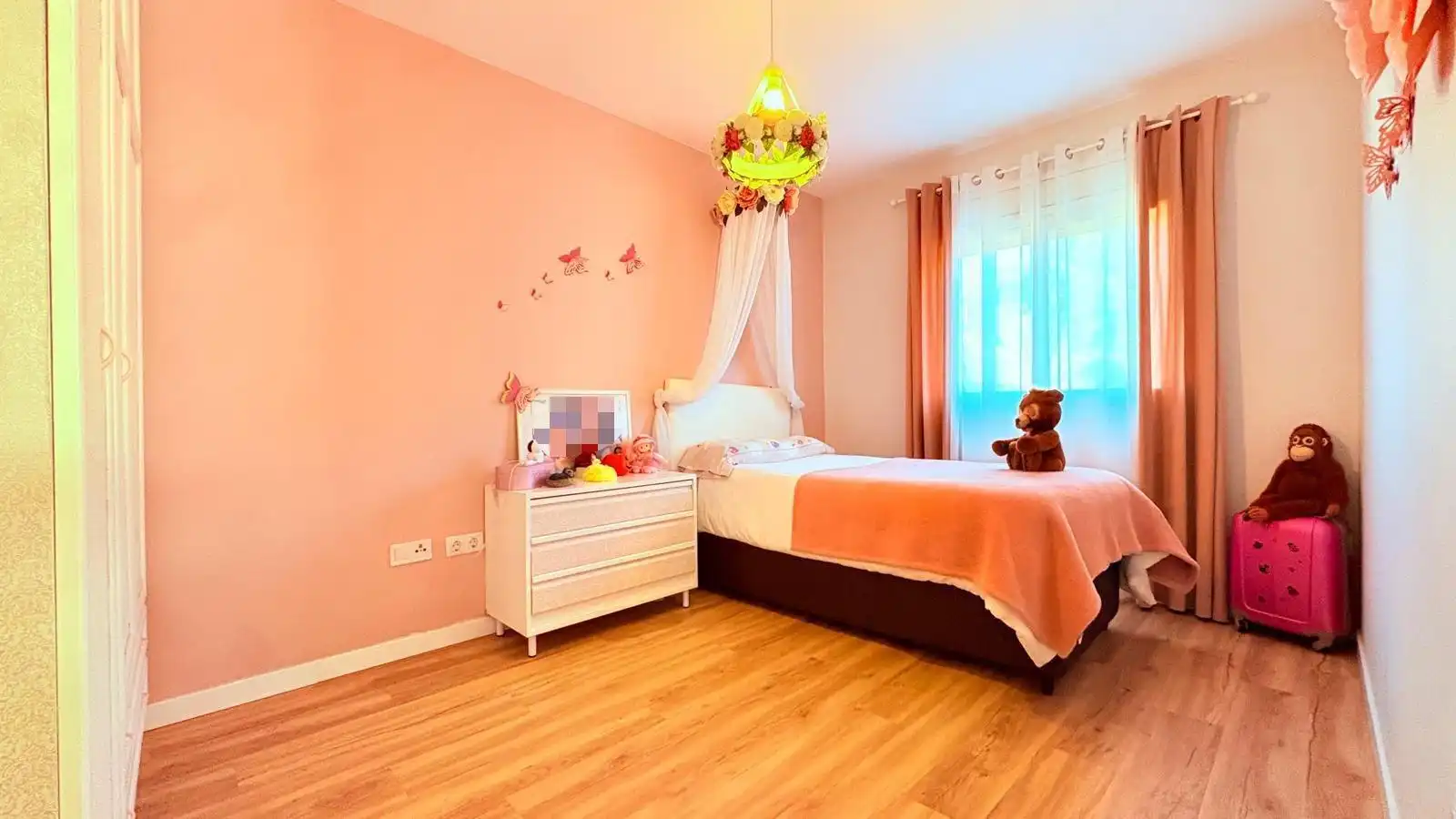 Habitación de Casa o chalet en venta en Castellar del Vallès con Aire acondicionado, Jardín privado y Terraza
