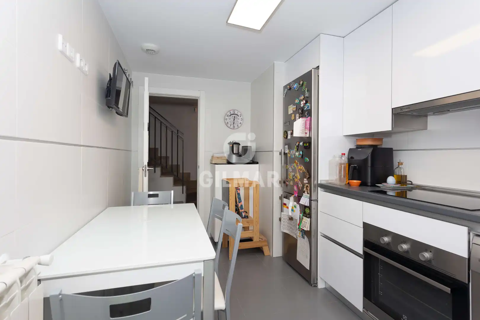 Küche von Maisonette zum Verkauf in Madrid mit Heizung, Privatgarten und Abstellraum