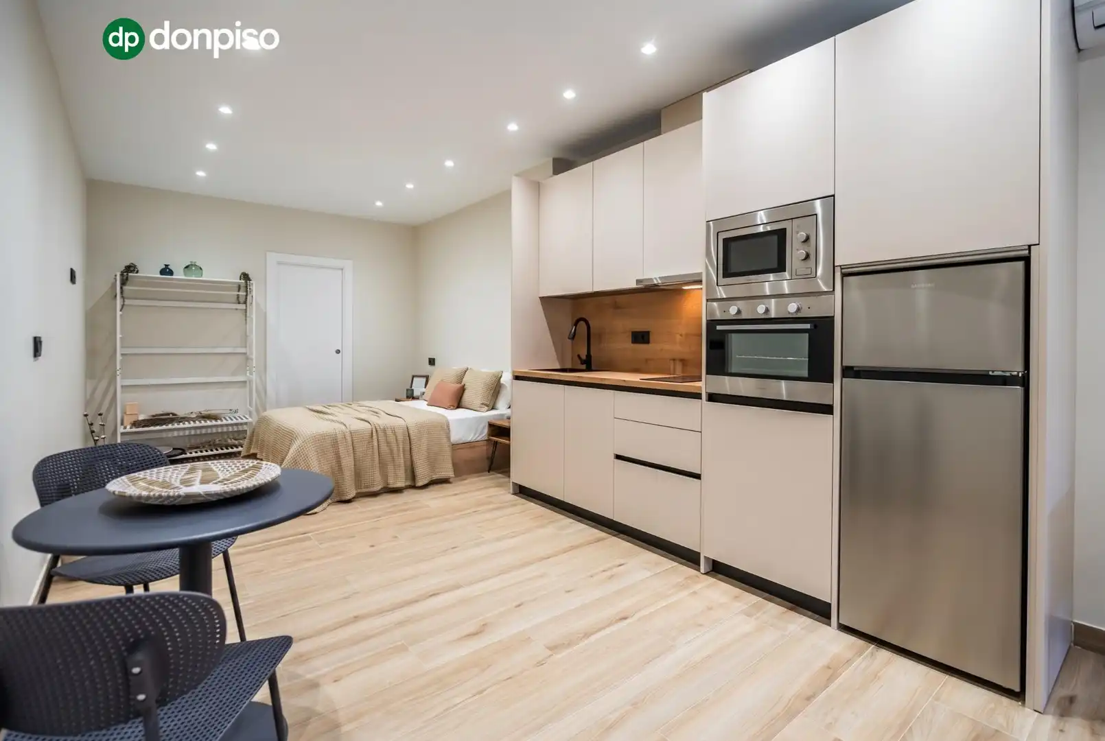 Kitchen of Lofts for sale in Ronda