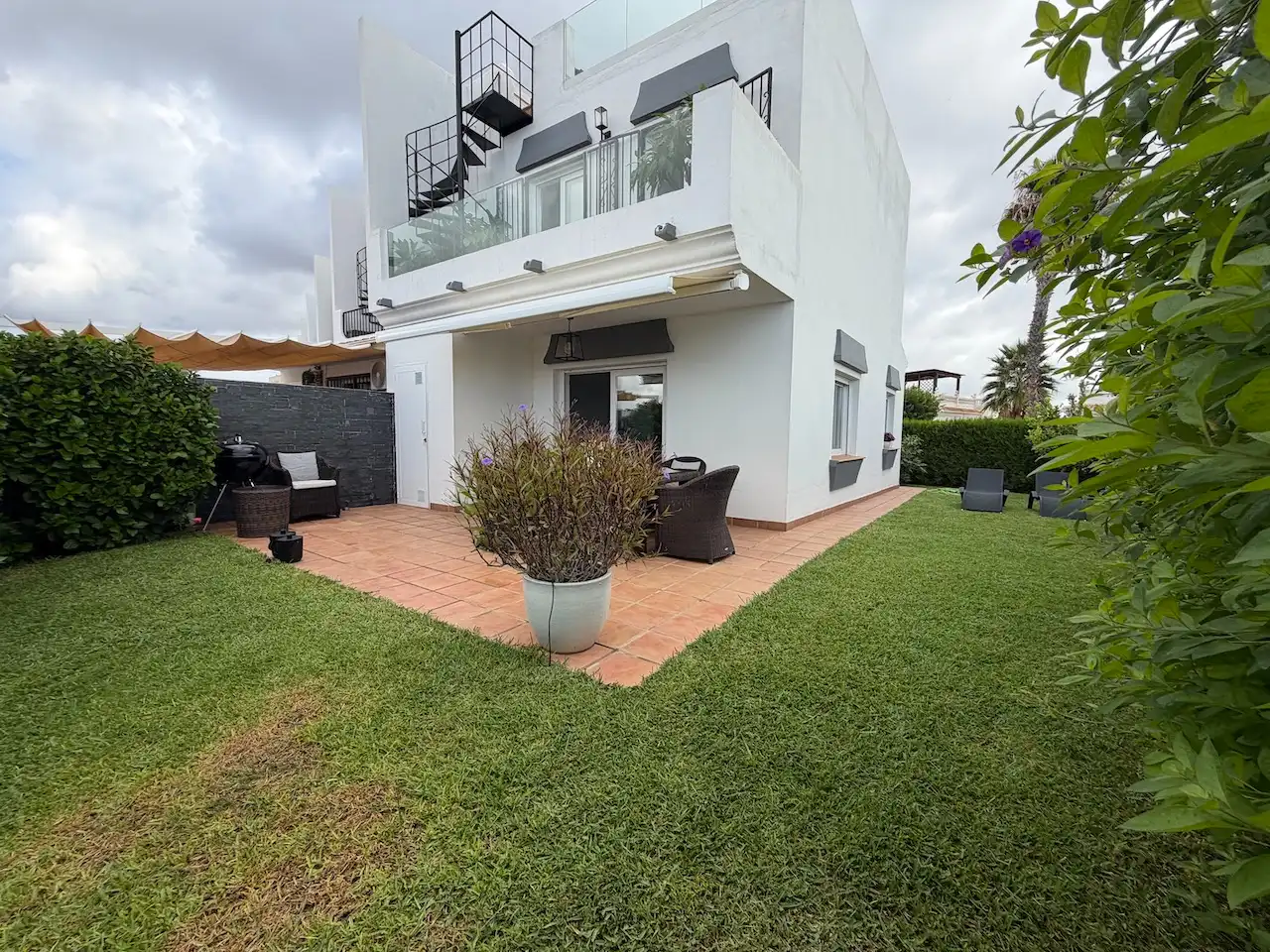 Casa bifamiliare con balcone in vendita a Avenida de España 11, imagen 2