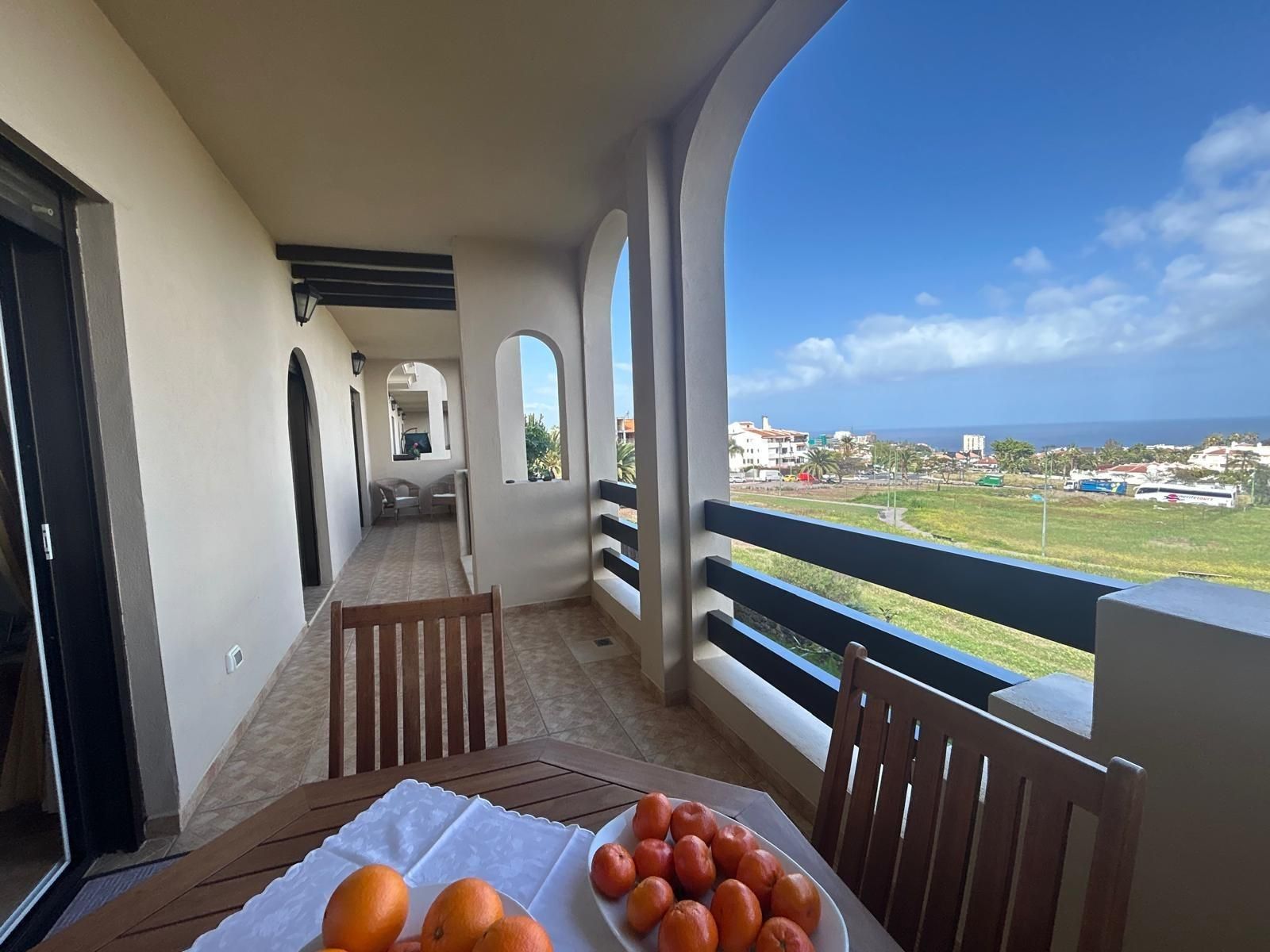 Terrassa de Apartament en venda en Puerto de la Cruz amb Jardí privat, Terrassa i Traster