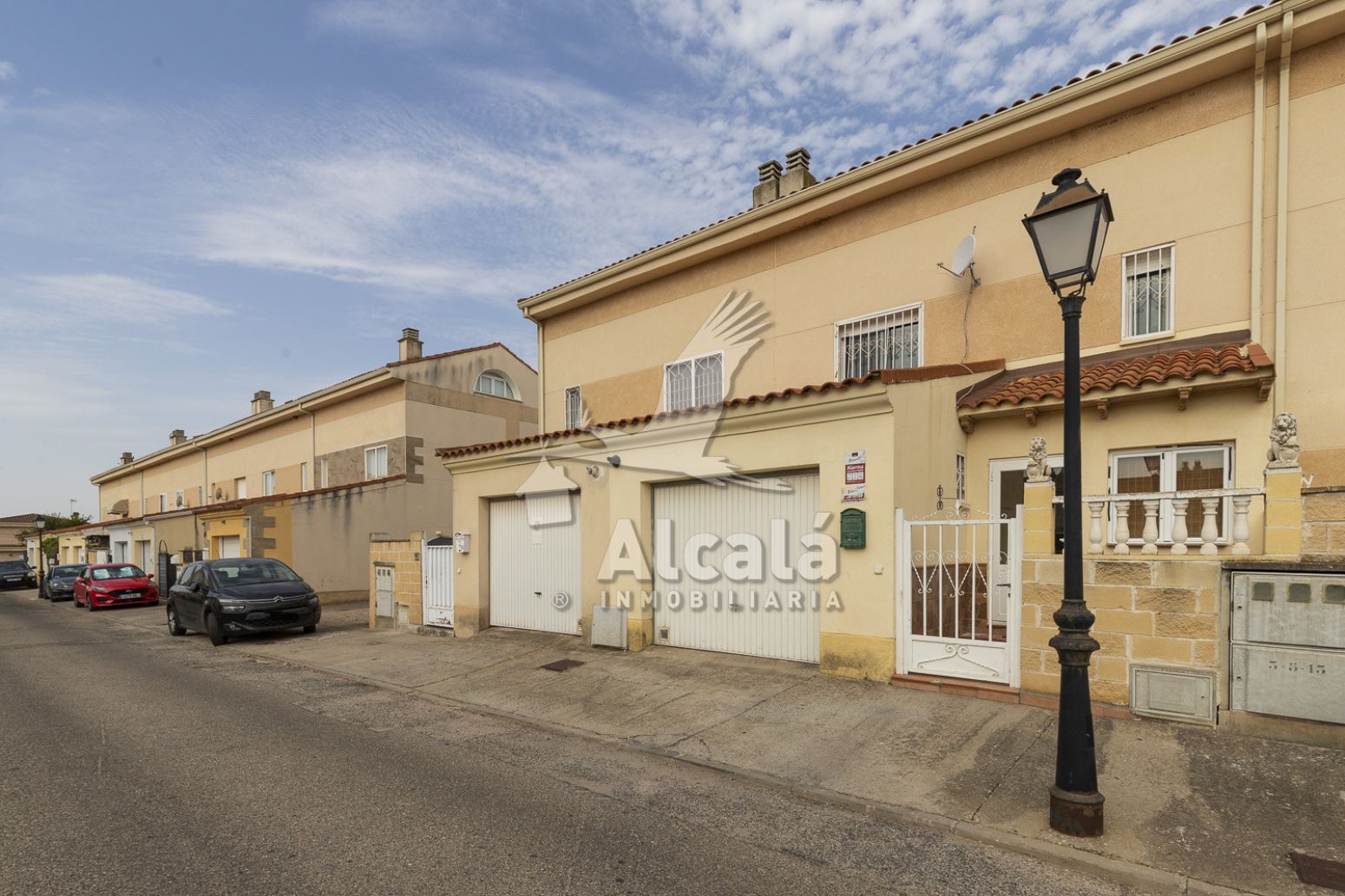 Casa adosada en venda a Villanueva de la Torre