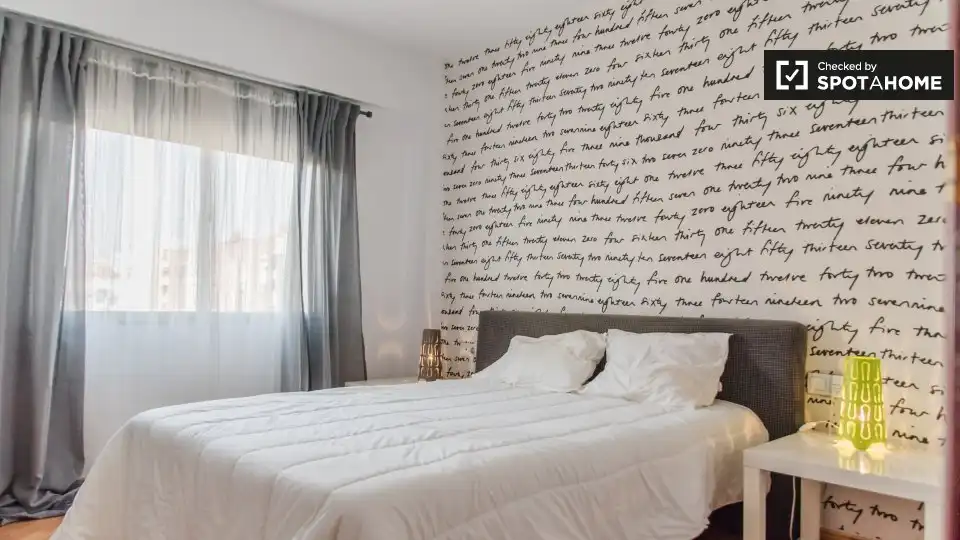 Room in Nou Benicalap