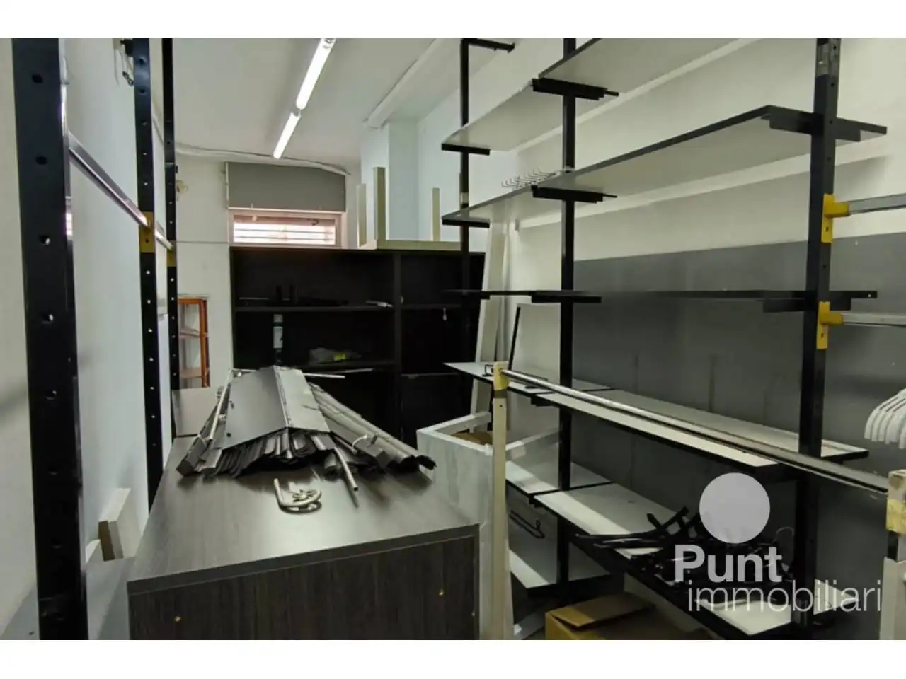 Local comercial de lloguer a Centre - Nucli Antic, imagen 7