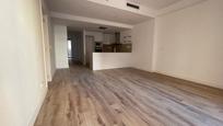 Sala d'estar de Apartament en venda en Girona Capital amb Terrassa