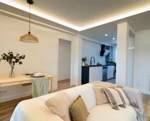 Sala d'estar de Pis en venda en  Barcelona Capital amb Calefacció, Parquet i Terrassa
