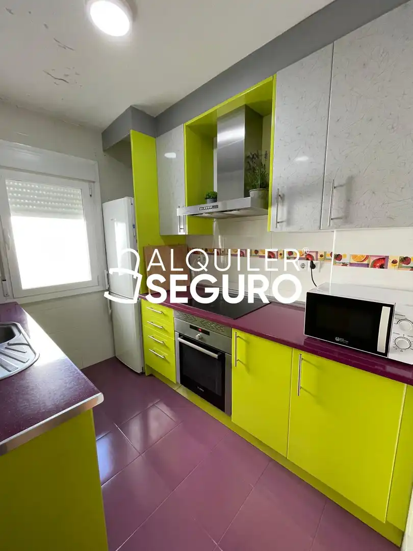 Cocina de Piso de alquiler en Madrid con Aire acondicionado, Calefacción y Terraza
