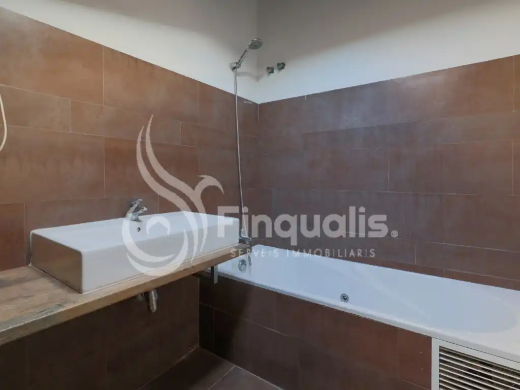Bany de Pis en venda en Santa Eulàlia de Ronçana