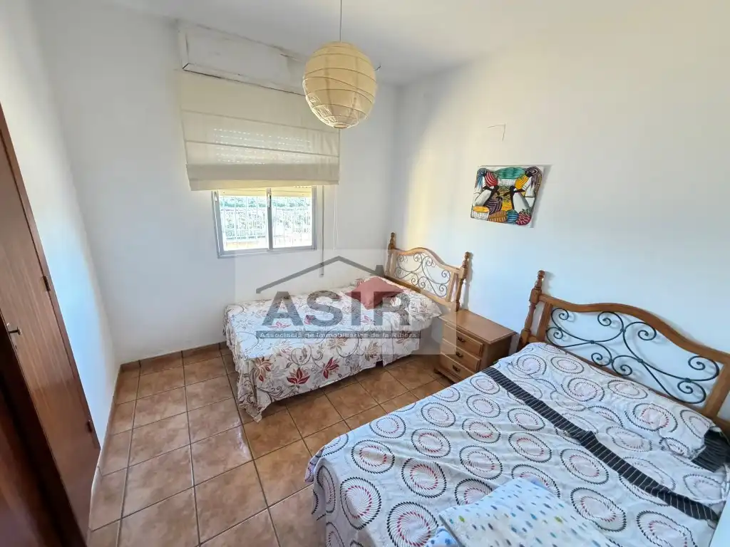 Habitación de Casa o chalet en venta en Alzira