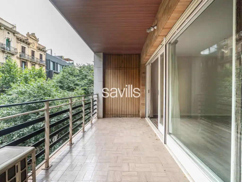 Terraza de Apartamento en venta en Barcelona con Aire acondicionado, Horno y Balcón
