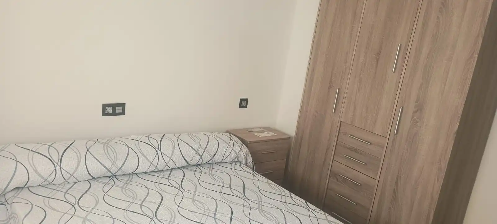 Flat with pool to rent in Renfe - Bulevar 1ª y 2ª Fase, imagen 2