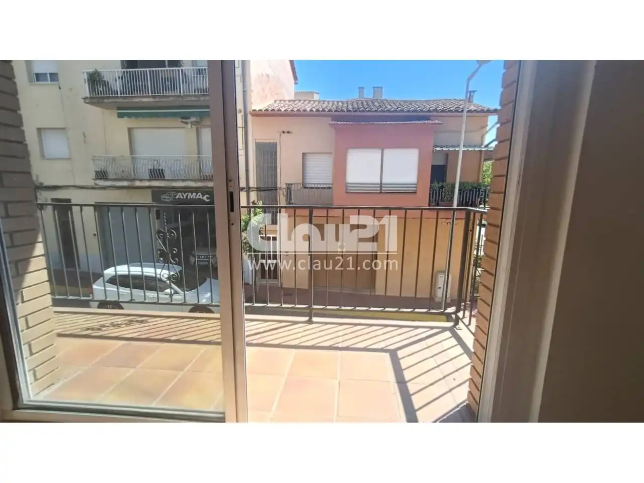 Exterior view of Flat for sale in Avià  with Heating, Terrace and Storage room