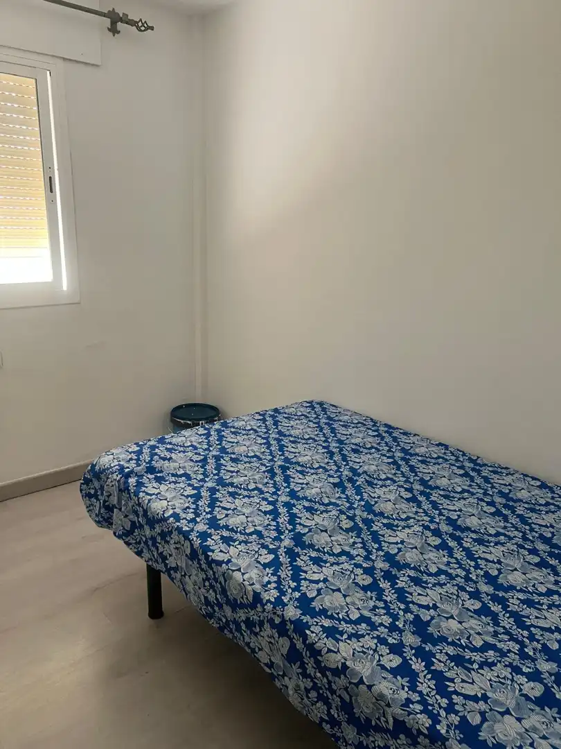 Habitación de Piso de alquiler en Ronda con Amueblado