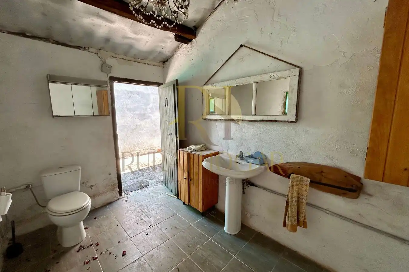 Bathroom of Flat for sale in Ponferrada  with Private garden