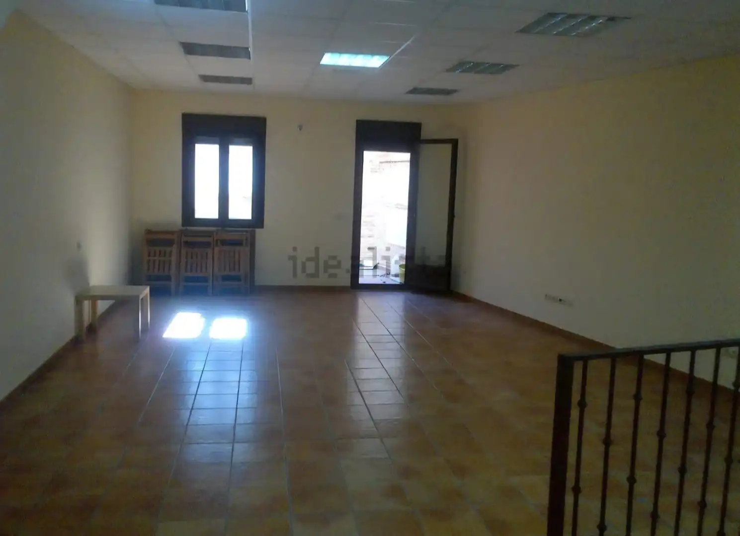 Local comercial en venda a Calle de los Cardeñas, imagen 2