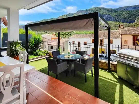 Casa adosada en venta en Alcalalí, Alicante
