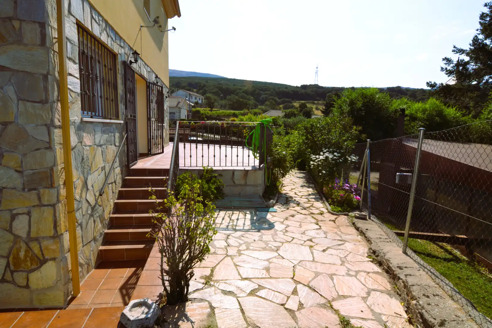 Jardín de Casa o chalet en venta en Somosierra con Calefacción, Jardín privado y Terraza