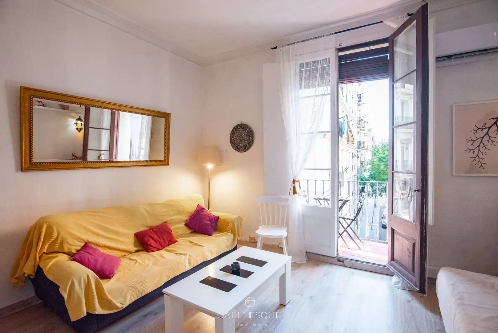 Flat with terrace for sale in Carrer del Roser 71, imagen 5
