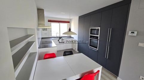 Foto 3 de Piso en venta en Zona de Plaza de Barcelos, Pontevedra Capital