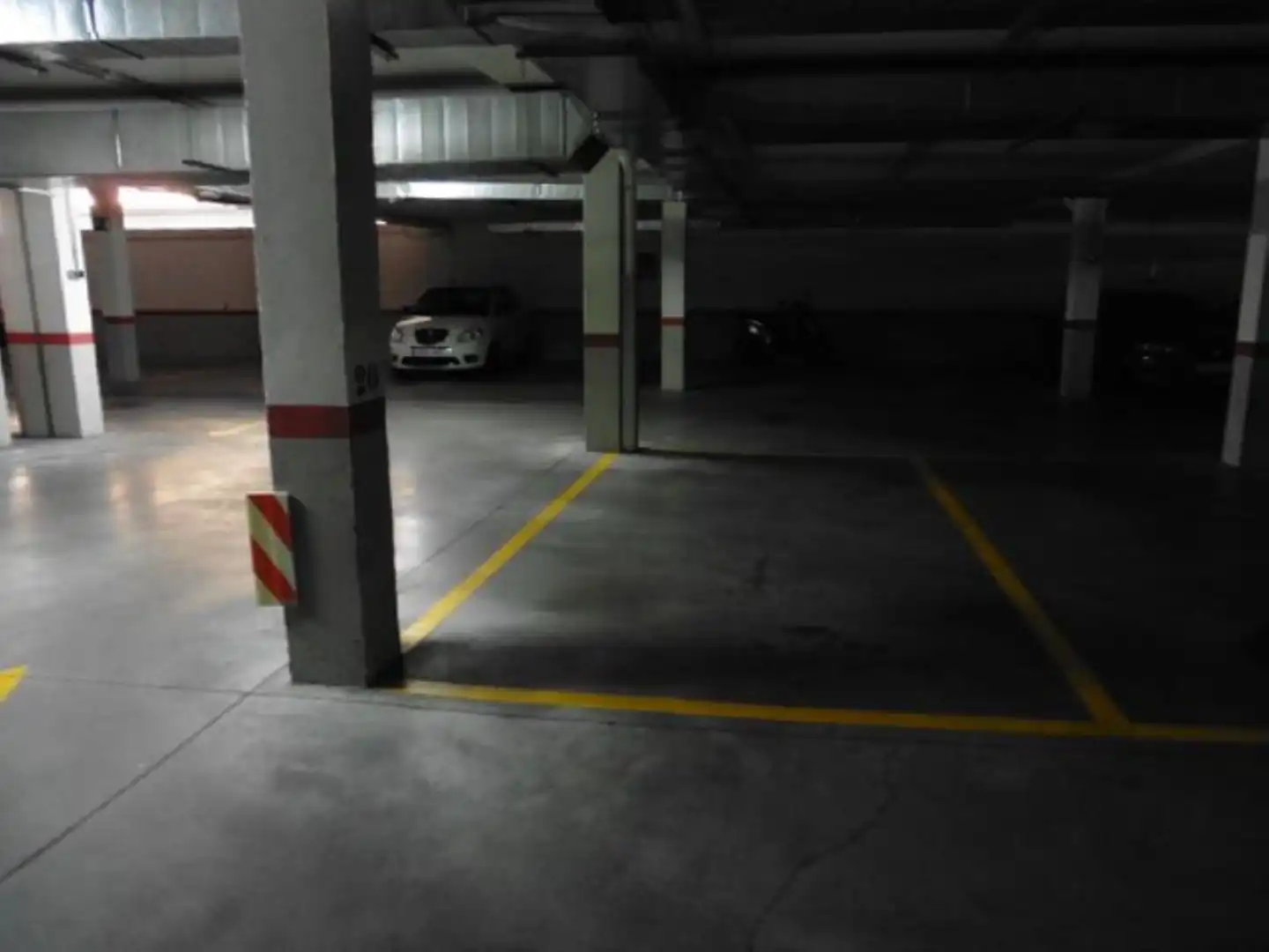 Garage for rent in Zona el Caño