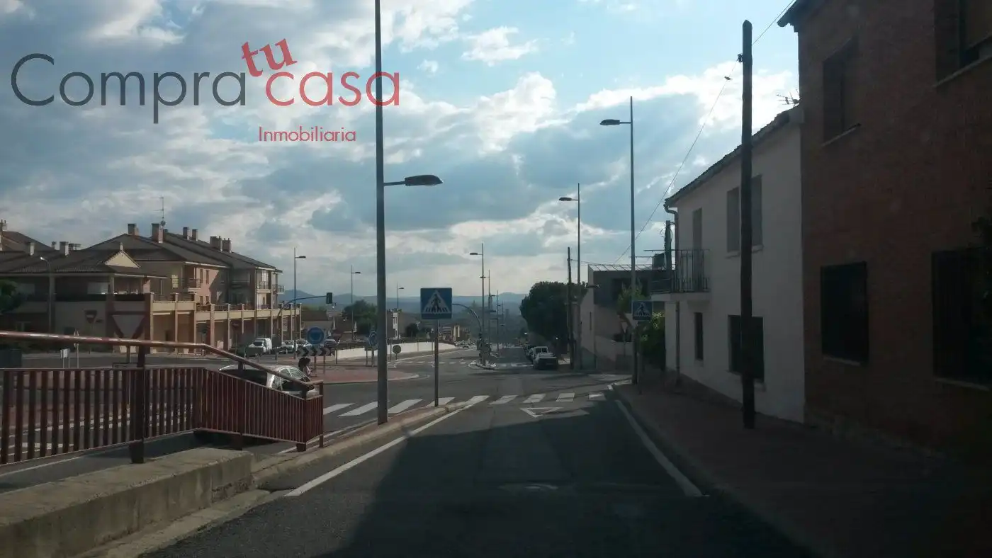 Terreni e lotti in vendita a La Lastrilla, imagen 9